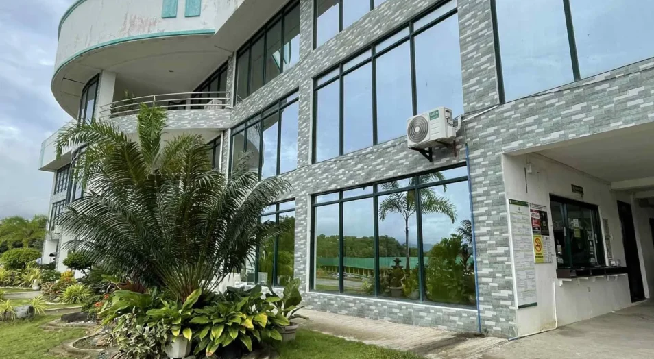 8e962e18-4bc9-4d2f-86a4-6ec2aeb33f74 - RSU Cashiering